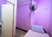 Одноместный номер Standard в Khaosan Rainbow Hostel