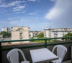 Номер Standard с балконом в Hotel Mamy