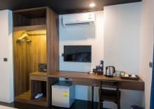 Двухместный номер Deluxe двуспальная кровать в BearPacker Patong Hostel