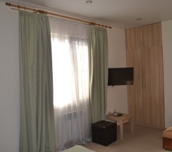 Трехместный с ванной комнатой в Стандарт