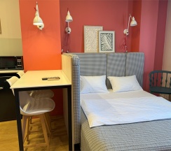 № 307 Стандартный номер с уютной угловой кроватью в разМалевиch