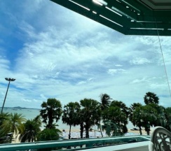 Трёхместный номер Standard с видом на море в The Beach Front Resort Pattaya  - SHA Plus