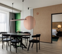Номер люкс с 1 двуспальной кроватью и диваном в Hyatt Place Ekaterinburg