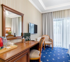 Номер первой категории Стандарт с балконом в Лермонт