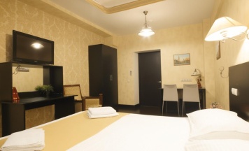 Номер комфорт с 1 двуспальной кроватью #1 в Мини-отель 24