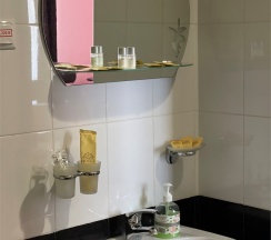 Люкс с двуспальной кроватью и большим диваном Г 4600 в Гранд