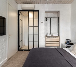 Room+. Уютная комната размещение 1-2 человека в Nikolaevbuilding