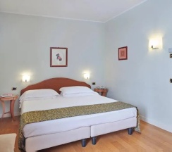 Двухместный номер Classic двуспальная кровать в Hotel Plaza Venice