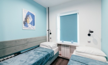 2-х местный номер без душа с отдельными кроватями в BookBox