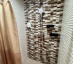 Коттедж с сауной в Bathhause