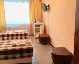 Номер стандарт с 2 односпальными кроватями в Арктик Туристик