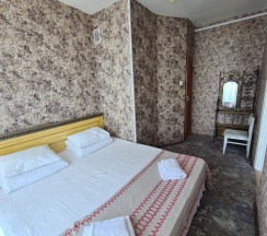 Семейный в Алёнка