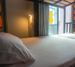 Двухместный семейный номер Standard двухъярусная кровать в Beehive Phuket Old Town - Hostel