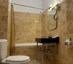 Двухместный номер Economy двуспальная кровать в Lion