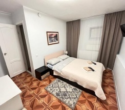 Номер стандарт с 1 двуспальной кроватью (цокольный этаж) в Kovensky