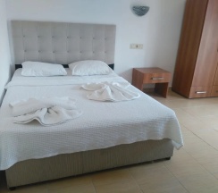 Номер Standard с красивым видом из окна в Uğur Beach Hotel