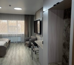 Джуниор сюит (Junior Suite) с двуспальной кроватью (3 этаж) в Бира
