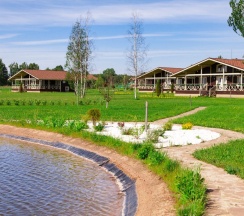 Шестиместное шале с красивым видом из окна в Vazuza Country Club