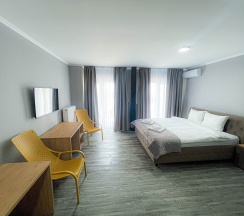 Улучшеный Семейный в Порт