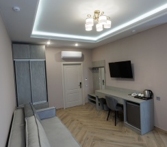 ЛЮКС. в VS Hotel