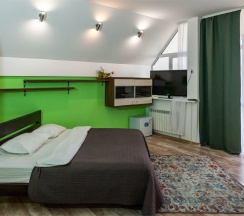 Номер люкс с панорамным видом на реку в Relax88