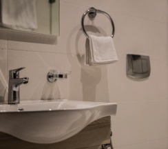 Одноместный люкс Royal с балконом в Naylover Hotel Suites