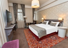 Номер Privilege с двуспальной кроватью в Mercure Арбат