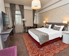 Номер Privilege с двуспальной кроватью в Mercure Арбат