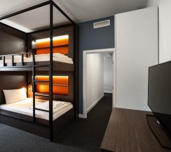 Стандарт двухкомнатный 7-местный с  2-х ярусными кроватями в Delta Sirius