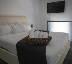 Четырёхместный номер Standard в Arch Rome Suites