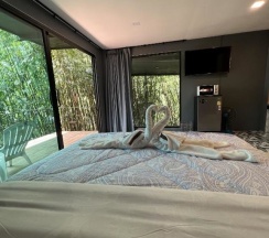 Одноместная студия с видом на сад в Ton Pling Khao Lak Villa
