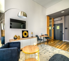 Бизнес в Марков