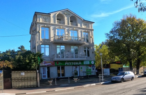 Геленджик: Гостевой дом Арина
