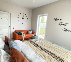 Коттедж с красивым видом из окна в Yousinn Home