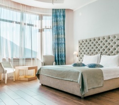 Улучшенный с видом на горы в Alm house