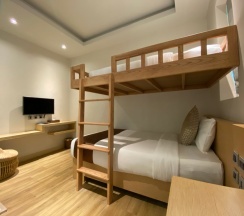 Вилла Pool Семейная в Crest Resort & Pool Villas