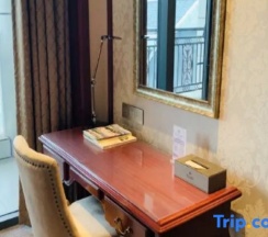 Номер Standard в Longshan Hotel