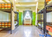 Кровать в общем номере (женский номер) в OYO 75416 Rama3 Sunrise Hostel