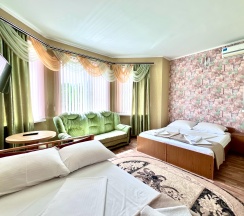 Стандартный четырехместный номер в Каролина