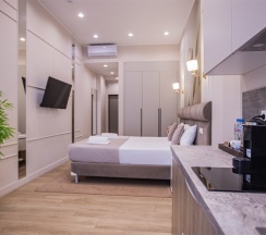 Апартаменты Улучшенные с мансардными окнами в SunLine Luxury