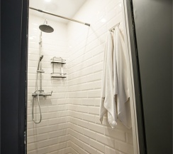 Женский (блок 2) в Caps Lock Hostel