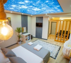 Семейный номер Deluxe в Blue Marina Hotel