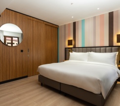 Двухместный люкс двуспальная кровать в Отель Ramada Encore by Wyndham Tashkent