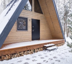 №2 A-Frame 60m2 с купелью (оснащение дома, стоимость купели и бани см. Подробнее) в Les holidays