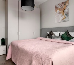 Апартамент с детской для 6-ти гостей с видом на город в Sv Loft Apart