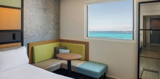 Кинтана-Роо: Отель Aloft by Marriott Cancun