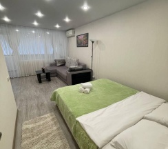 2-комнатные апартаменты улучшенные Островского 35/11 в Sun City Apartment (Сан Сити Апартмент) на улице Островского