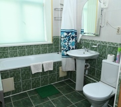 Стандарт двухместный с одной большой кроватью в Пятый угол