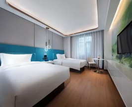 Двухместный номер Superior с видом на город (2 отдельные кровати) в Jinglai Hotel Jing'an District Store