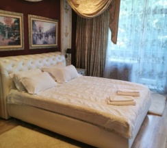 Двухместный номер Comfort с балконом двуспальная кровать в Лесная поляна